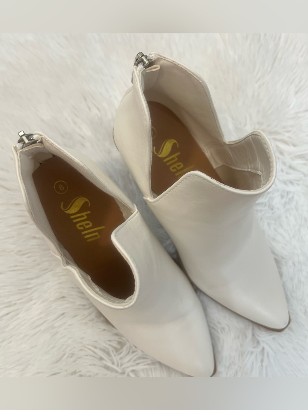 Shein White Booties - size 8 - Picture 4 of 7